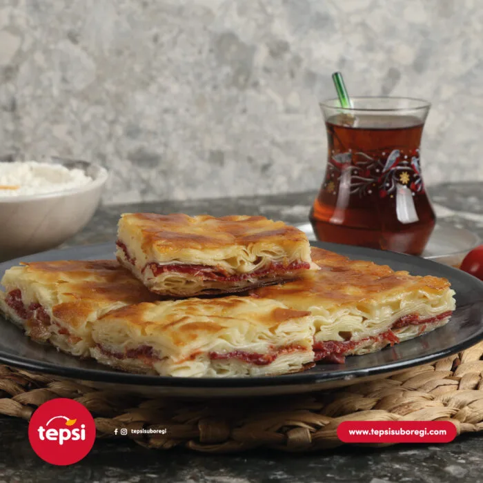 Tepsi Pastirmali Su Boregi 2